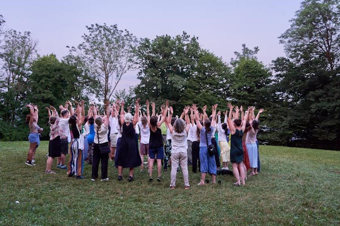 Poletni Art kamp • Planetarni ples: Obstoj